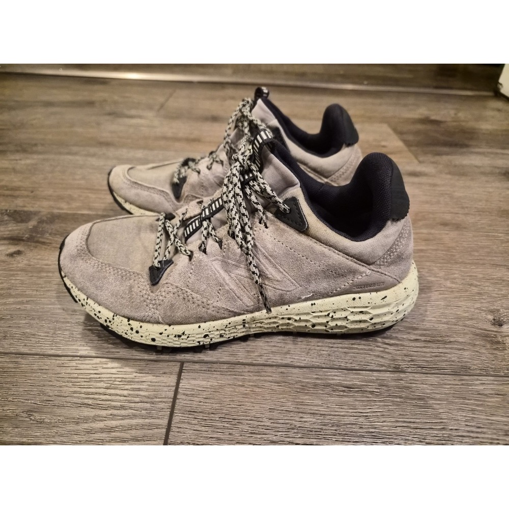 New Balance Fresh Foam Trail Running Walking Shoes Women's Size 7.5 Sneakers